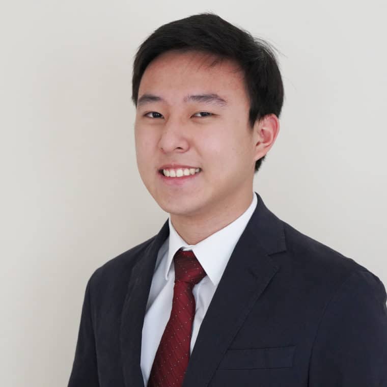 headshot of Felipe Yanaga